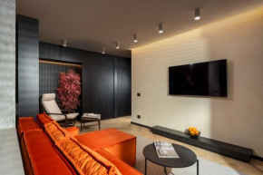Amber - Central Luxury Apartment by Selestate